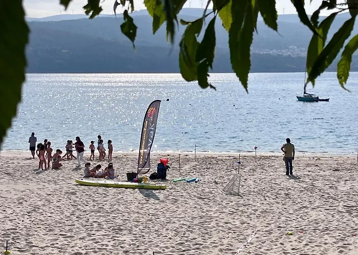 Nuevo A Pie De Playa * Corcubión